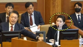 김계리 변호사 프로필 관심 폭발 중…대체 그는 누구? | 위키트리 김계리 변호사 프로필 관심 폭발 중…대체 그는 누구?