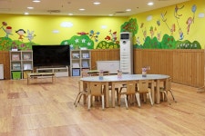 대전 초등생 피살사건 얼마됐다고…시립어린이집서 아동 폭행한 40대 여교사 | 위키트리 대전 초등생 피살사건 얼마됐다고…시립어린이집서... 