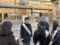 김정헌 중구청장, 운남초교 등굣길 교통안전 캠페인 동참 | 위키트리 김정헌 중구청장, 운남초교 등굣길 교통안전 캠페인 동참