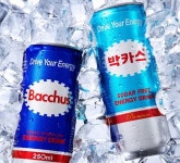 한국보다 훨씬 더 마신다... 캄보디아서 국민 음료 된 뜻밖의 한국 음료 | 위키트리 한국보다 훨씬 더 마신다... 캄보디아서 국민 음료 된 뜻밖의... 