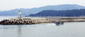 [특집]경주 감포항, 바다의 기억 품고 새 100년의 길로 | 위키트리 [특집]경주 감포항, 바다의 기억 품고 새 100년의 길로