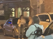 [단독] 부산 초량동 ‘텍사스 거리’ 외국인여성 성매매 기승 | 위키트리 [단독] 부산 초량동 ‘텍사스 거리’ 외국인여성 성매매 기승