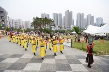 제8회 양주 회암사지 왕실축제 개막...왕실의 위엄 재현 | 위키트리 제8회 양주 회암사지 왕실축제 개막...왕실의 위엄 재현