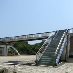 목포서 육교 충돌한 승용차 전복…30대 여성 2명 사망 | 위키트리 목포서 육교 충돌한 승용차 전복…30대 여성 2명 사망