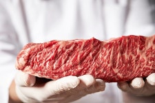 품절 대란 예고…이마트, ‘이 식재료’ 최대 60% 파격 할인 | 위키트리 품절 대란 예고…이마트, ‘이 식재료’ 최대 60% 파격 할인