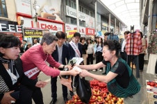 포항시, 전국 최초 멀티 24時 민원숍 운영 | 위키트리 포항시, 전국 최초 멀티 24時 민원숍 운영 