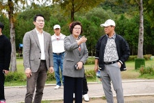 포천시의회, 화천군 파크골프장 선진 운영방식 벤치마킹 | 위키트리 포천시의회, 화천군 파크골프장 선진 운영방식 벤치마킹