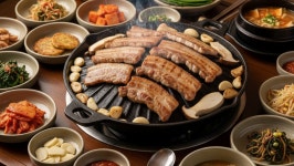 “삼겹살 더 시키고 OO 달랬는데 결국 알바생 화내네요...진상손님입니까?” | 위키트리 “삼겹살 더 시키고 OO 달랬는데 결국 알바생 화내네요..... 