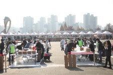 인천 서구, 가정동 국제대로 교량 하부 족구장 개장 | 위키트리 인천 서구, 가정동 국제대로 교량 하부 족구장 개장