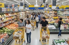 단 5일만 쏜다…이마트가 최대 50% 할인가로 내놓은 주요 식료품 정체 | 위키트리 단 5일만 쏜다…이마트가 최대 50% 할인가로 내놓은 주요... 