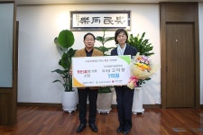 주광덕 남양주시장, 다산1동 효마당 경로잔치 축하 | 위키트리 주광덕 남양주시장, 다산1동 효마당 경로잔치 축하