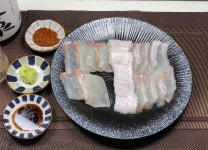 횟집서도 절대 안 알려준다... 광어회 맛을 극적으로 끌어올리는 방법 | 위키트리 횟집서도 절대 안 알려준다... 광어회 맛을 극적으로... 