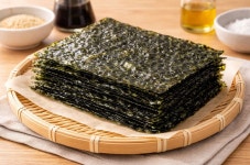 겨울철 김국 끓일 때 이것 꼭 넣어보세요…비밀 재료가 있어요 | 위키트리 겨울철 김국 끓일 때 이것 꼭 넣어보세요…비밀 재료가 있어요 