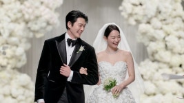 신민아, 소외계층에 7년간 꾸준히 10억 원 기부 | 위키트리 신민아, 소외계층에 7년간 꾸준히 10억 원 기부