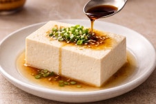 끓는 물에 두부 1개를 넣어보세요…이렇게 좋은 걸 왜 몰랐을까요 | 위키트리 끓는 물에 두부 1개를 넣어보세요…이렇게 좋은 걸 왜 몰랐을까요