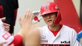 잘 나가던 MVP에게 무슨 일… 기아 김도영, 충격적인 '소식' 전해졌다 | 위키트리 잘 나가던 MVP에게 무슨 일… 기아 김도영, 충격적인 '소식... 