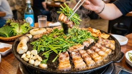 생방송투데이 맛집…솥뚜껑 닭매운탕 편 | 위키트리  생방송투데이 맛집…솥뚜껑 닭매운탕 편