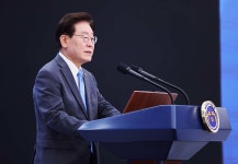 한국당, 몸통은 문 대통령 패스트트랙 법안 철회 총공세 | 위키트리 한국당,  몸통은 문 대통령 패스트트랙 법안 철회 총공세