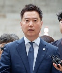 김세의 “독방 생활, 정신 건강에 위해가 될 우려 있다”…보석 요청 | 위키트리 김세의 “독방 생활, 정신 건강에 위해가 될 우려 있다”…보석... 