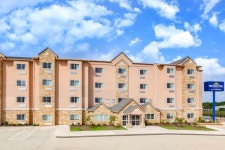Microtel Inn & Suites by Wyndham College Station, College Station – Updated 2021 Prices ★★ Microtel Inn & Suites by Wyndham... 