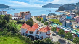 Red Praha Pension, Geoje – Updated 2021 Prices Red Praha Pension, Geoje, South Korea