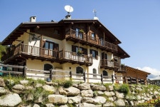 Apartment Casa Martin, Pragelato, Italy - Booking.com Casa Martin, Pragelato, Italy