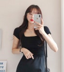 도화 [A0762] 글램 슬림핏 스퀘어넥 무지 데일리 썸머 반팔 크롭 T