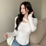 조이얼랏 [화이트/당일발송] 사선 라인 레드/블랙/화이트 앙고라 소프트 크롭 숏 스웨터 니트 페미닌 230034