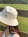 위드윤 에이치 버킷 hat