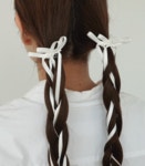 브이루아 새틴 트윈 리본 헤어핀 세트 (2ea)