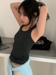 나이니 리엔 레이어드 코튼 홀터넥 단가라 스트라이프 나시 탑