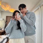 몽쉘커플 [커플강추❤️] 카슈 케이블 반집업 니트 크롭 오버핏 꽈배기 데일리 캐주얼 커플 시밀러룩