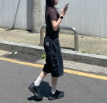 글로리클럽 카펜터 패치 하프 데님 팬츠