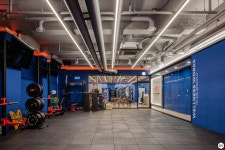 인테리어가 쉬워지는 방법, 집닥 활력 넘치는 색감대비로 눈에 확 띄는 [헬스장]