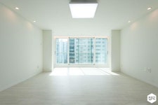 인테리어가 쉬워지는 방법, 집닥 세련된 모던함과 따뜻한 자연스러움을 동시에