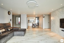 경기 수원시 영통구 망포동 망포마을현대2차아이파크 빈티지한 바닥재로 온기 넘치는 공간 연출, 39평 아파트 인테리어 간편안심인테리어 집닥... 