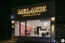 경북 김천시 덕곡동 핑크빛과 골드포인트로 세련되고 고급스러운 헤어샵 인테리어 간편안심인테리어 집닥 핑크빛과 골드포인트로 세련되고... 