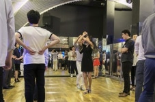 강남살사 직장인동호회 취미생활 스포츠댄스 센슈얼바차타 홍대클럽 취미추천 - 온오프믹스 :: 모임문화 플랫폼 강남살사 직장인동호회 취미생활... 