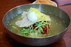 [조방] 여름은 밀면.. & 게르치/도다리 회 - 기타음식 갤러리