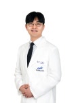 중앙대학교병원 | 치과보철과 홍진기 의료진 프로필(임플란트, 틀니, 충치치료)