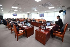 경기도의회 | 위원회 | 위원회 갤러리 | 상세내용 경기도의회|위원회 갤러리