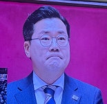 훈내나는 찬대 오빠 품에 안기고 시퍼 - 정치/시사 - 코인판