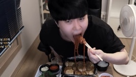 오늘 야식은 보쌈 막국수다 - 자유게시판 - 코인판