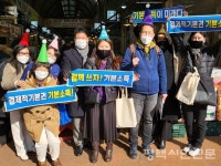 오늘 코인판에 클스마스에 여자랑 떡도못친 2030 - 정치/시사 - 코인판