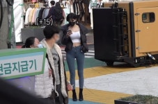 하루에 커플 10쌍 부수는 모델 누나.jpg - 자유갤러리 - 코인판