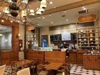 CAFE CHLORIS(カフェクロリス) COEX店｜江南駅・三成(COEX)(ソウル)のグルメ・レストラン｜韓国旅行「コネスト」 CAFE CHLORIS... 
