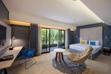 투반지역 호텔 목록입니다.