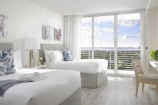 Comfortable Ocean View Condo Beach Service 1214, 미드 비치 (2024-12-05~2024-12-06, 1박, 2인) Comfortable Ocean View Condo Beach... 