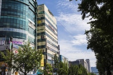 의창구지역 호텔 목록입니다. (2024-06-03~2024-06-04, 1박, 2인) 네이버 호텔