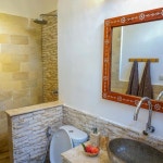 Pawenang 호텔 소라야 요가 웰니스 센터 - 스카이스캐너